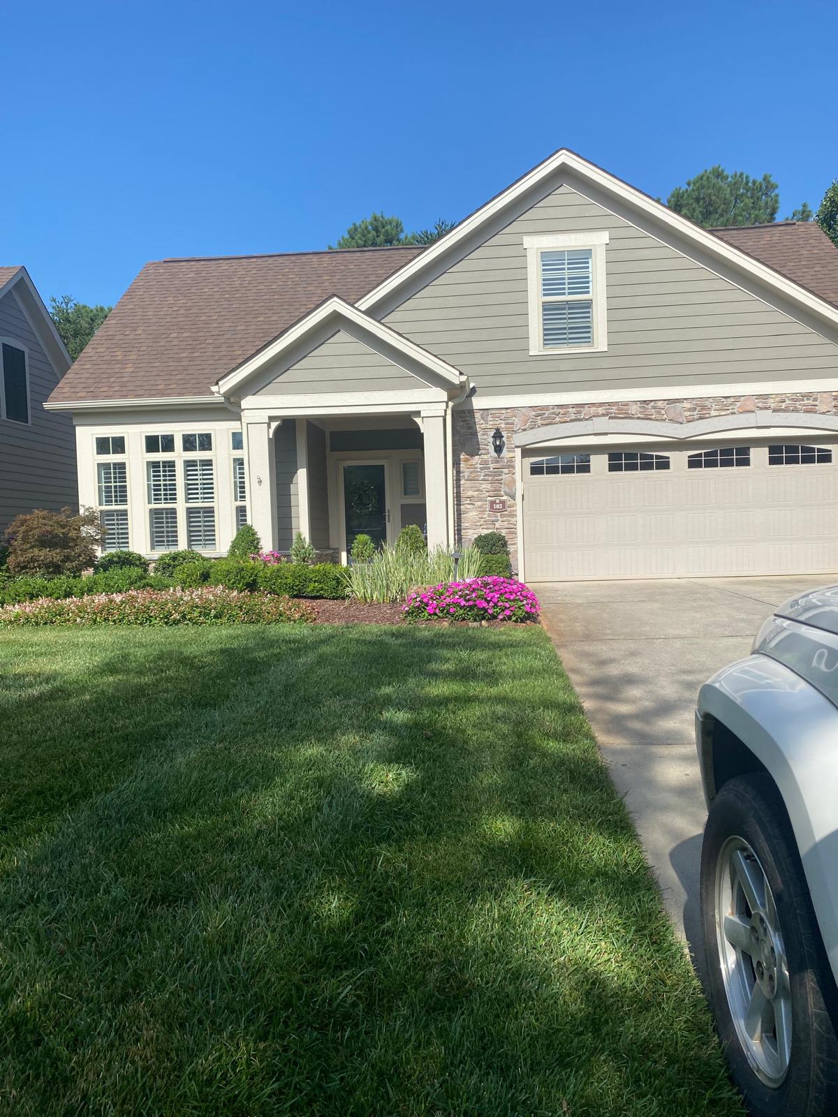 Eny Phillips Cleaning Service Image